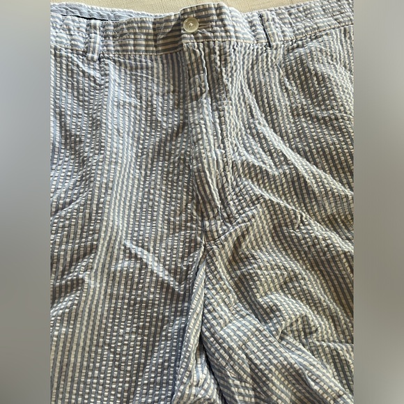 Brooks Brothers Men’s blue and white seersucker shorts - Picture 2 of 6